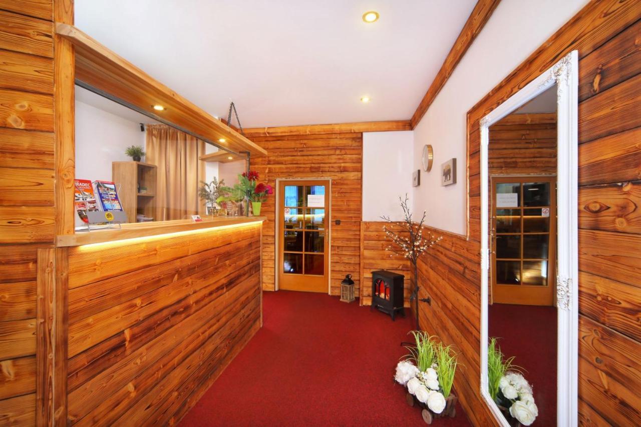 Hotel Hradec スピンドレルフ・ムリン エクステリア 写真