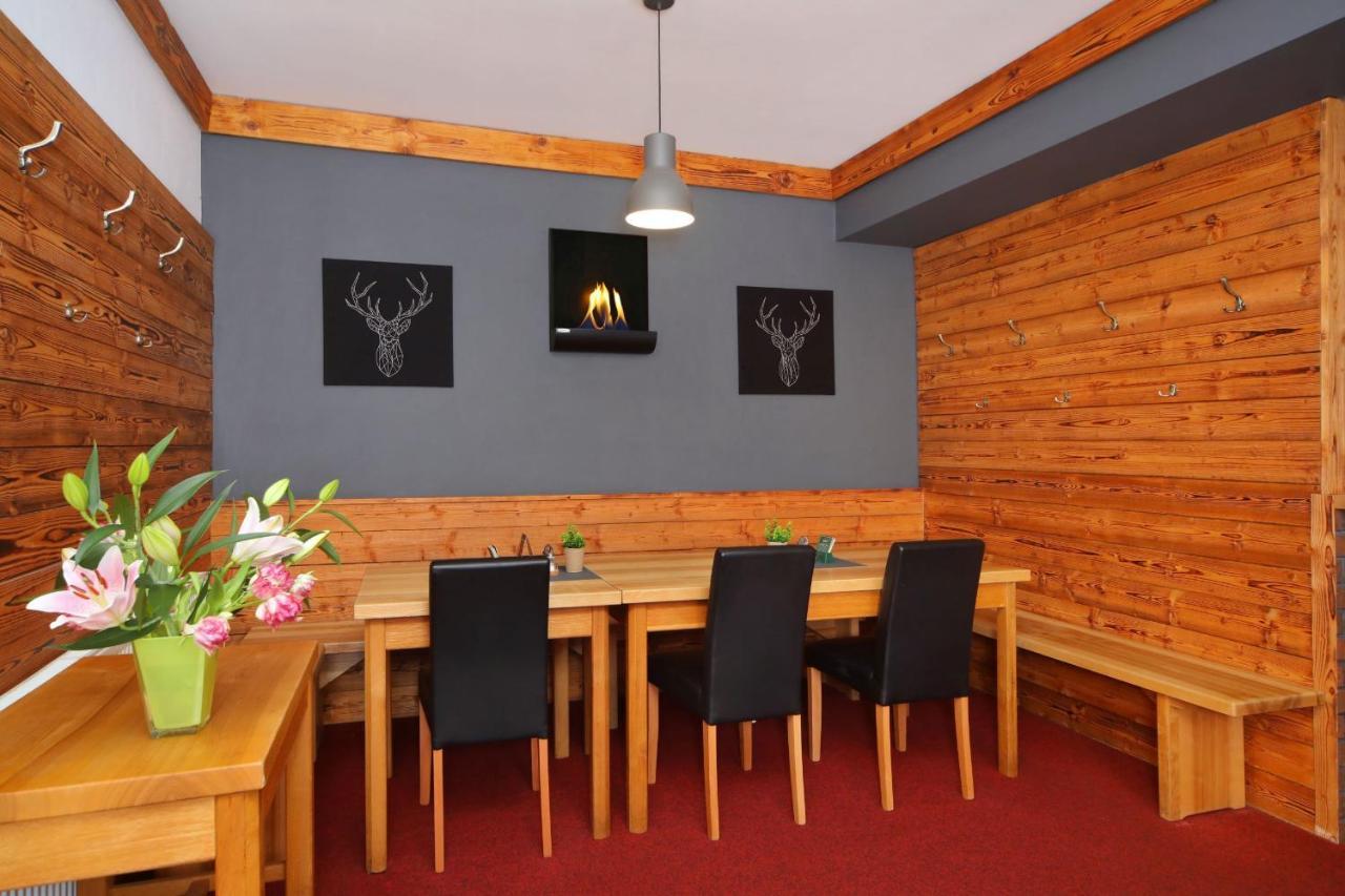Hotel Hradec スピンドレルフ・ムリン エクステリア 写真
