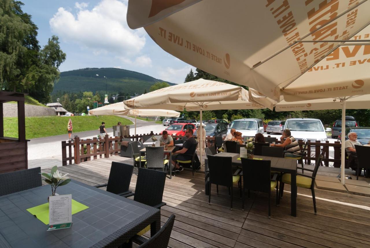 Hotel Hradec スピンドレルフ・ムリン エクステリア 写真