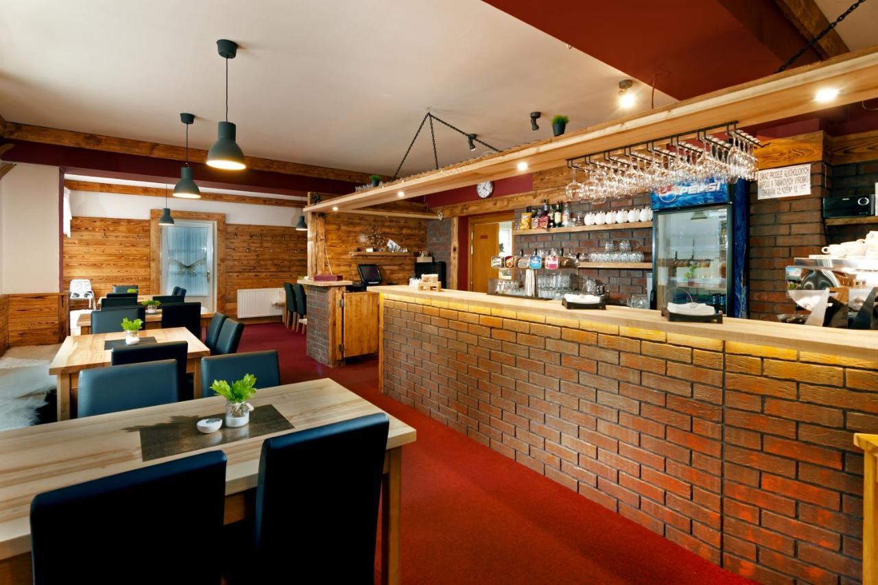 Hotel Hradec スピンドレルフ・ムリン エクステリア 写真